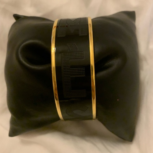 Hermès black and gold enamel bangle - Picture 2 of 4